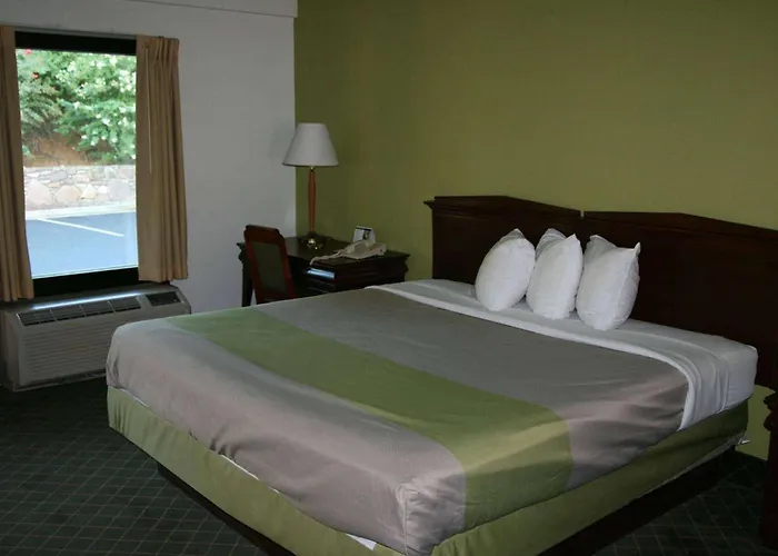 Travelodge By Wyndham Roanoke