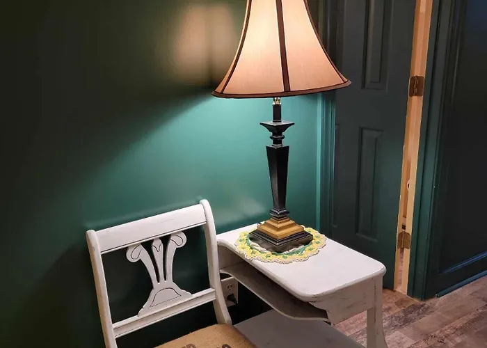 Moonlight Manor Bed & Breakfast