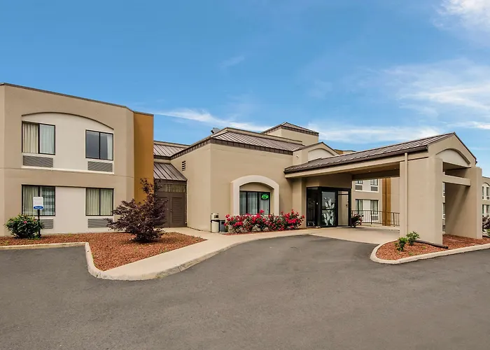 3 star hotels Sleep Tanglewood